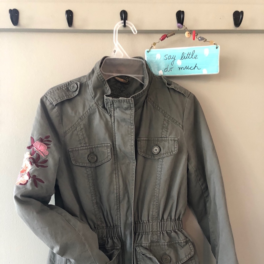JOUJOU Olive Green Embroidered Flowers Jacket
